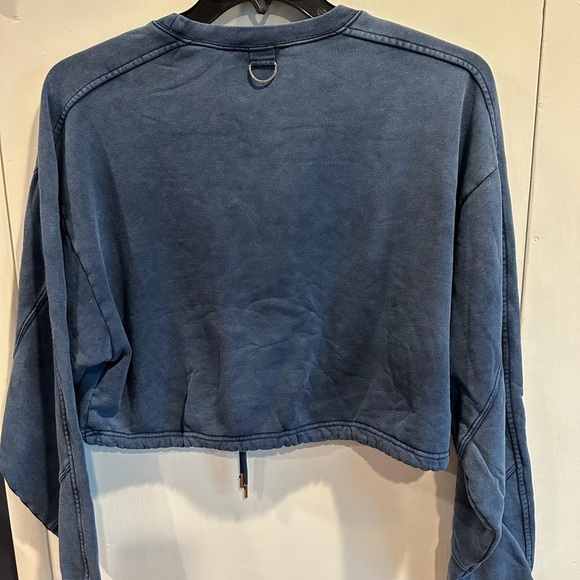 Navy Blue Cropped Crew Neck Sweater - Picture 4 of 4